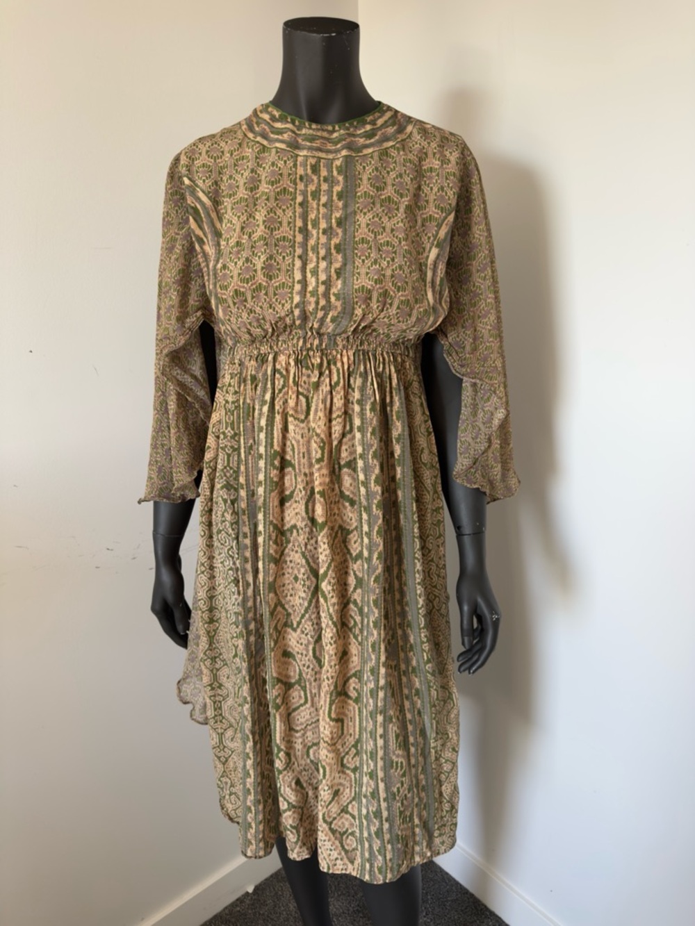 307. Ritu Kumar Paisley Midi Dress in Earthy Olive and Tan - Picture 4 of 8